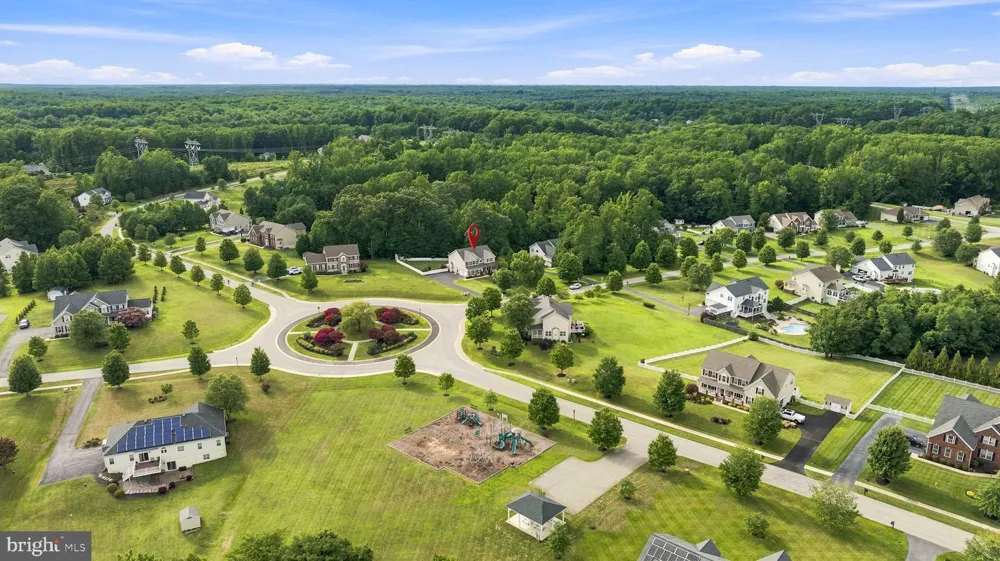 1004 HORSE PEN RUN Huntingtown, MD 20639