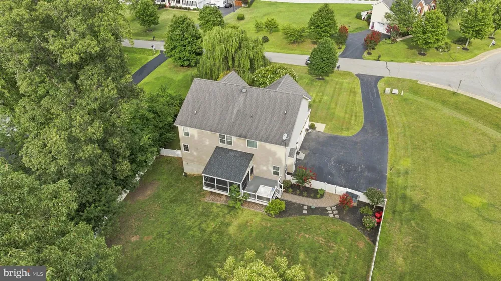 1004 HORSE PEN RUN Huntingtown, MD 20639