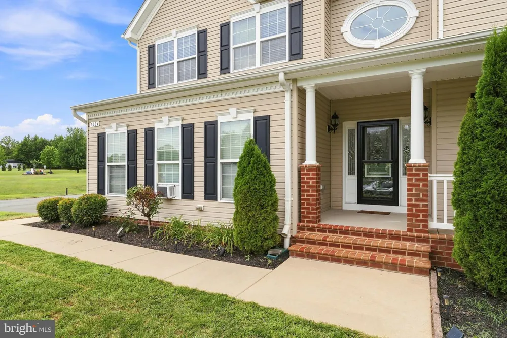 1004 HORSE PEN RUN Huntingtown, MD 20639