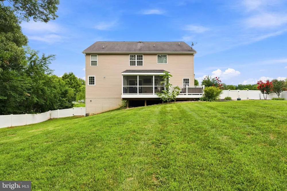 1004 HORSE PEN RUN Huntingtown, MD 20639