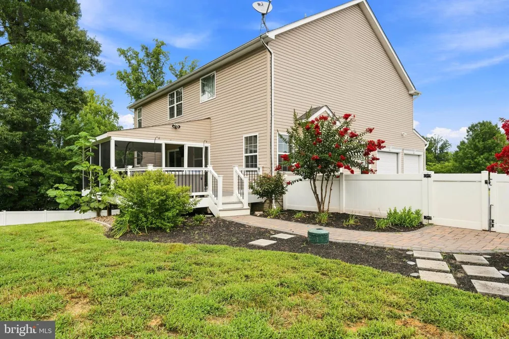 1004 HORSE PEN RUN Huntingtown, MD 20639