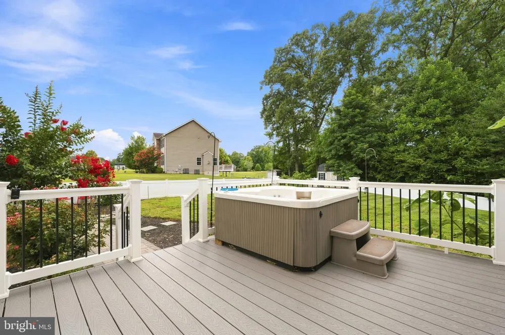 1004 HORSE PEN RUN Huntingtown, MD 20639