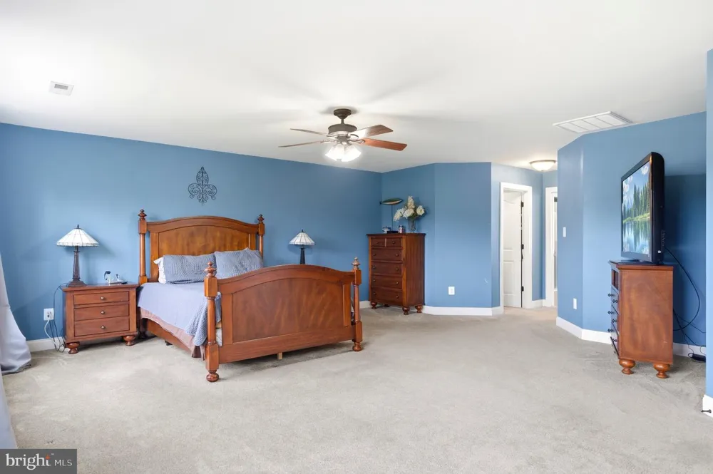 1004 HORSE PEN RUN Huntingtown, MD 20639