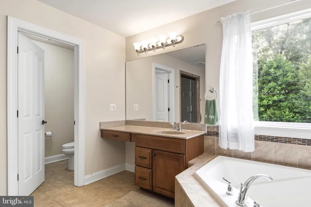 1004 HORSE PEN RUN Huntingtown, MD 20639