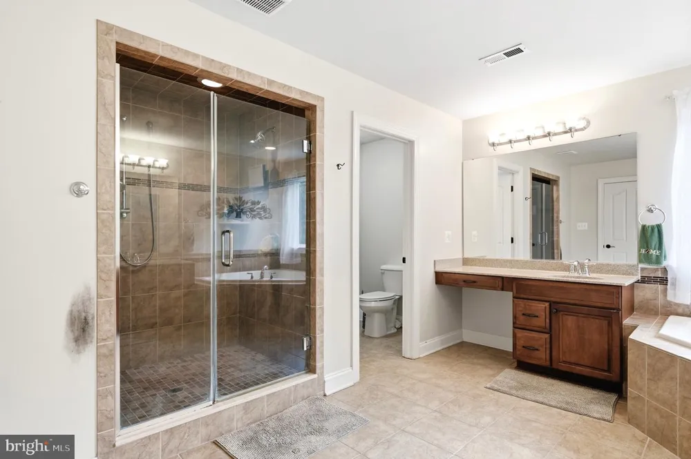 1004 HORSE PEN RUN Huntingtown, MD 20639