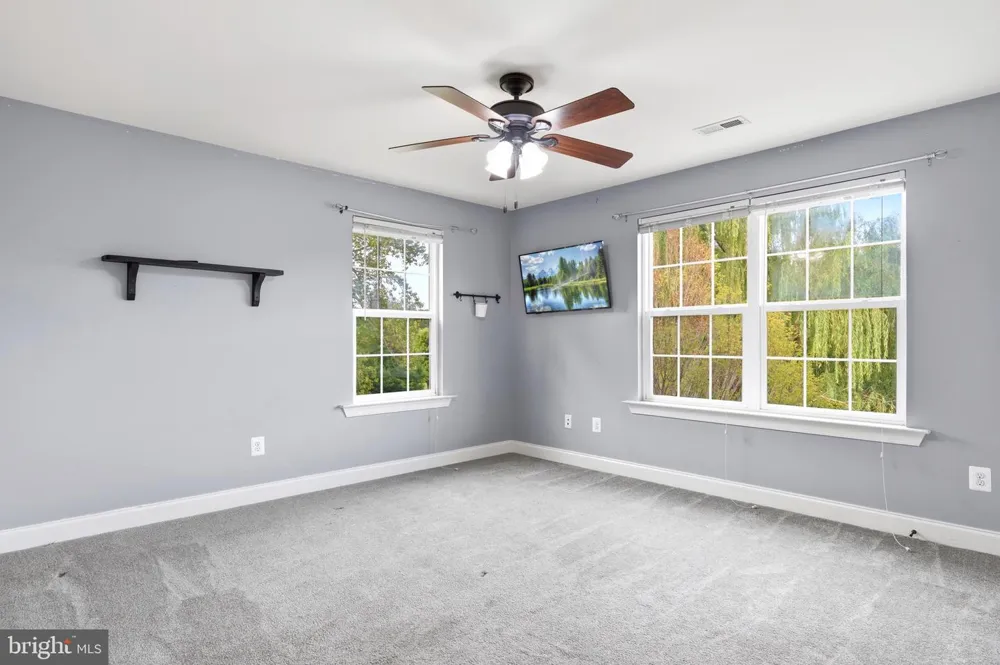 1004 HORSE PEN RUN Huntingtown, MD 20639