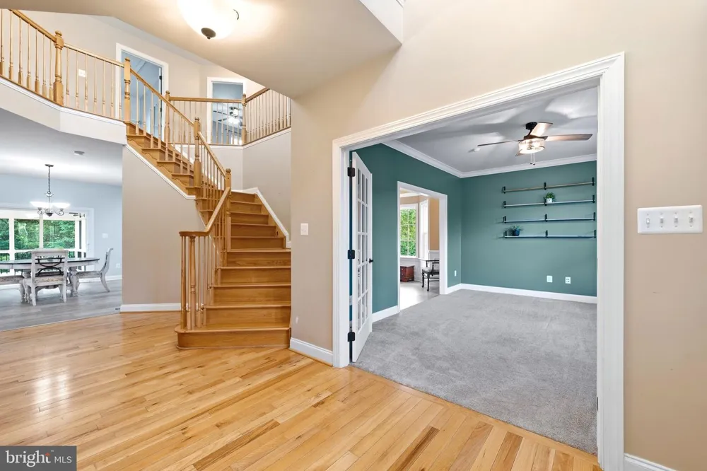 1004 HORSE PEN RUN Huntingtown, MD 20639
