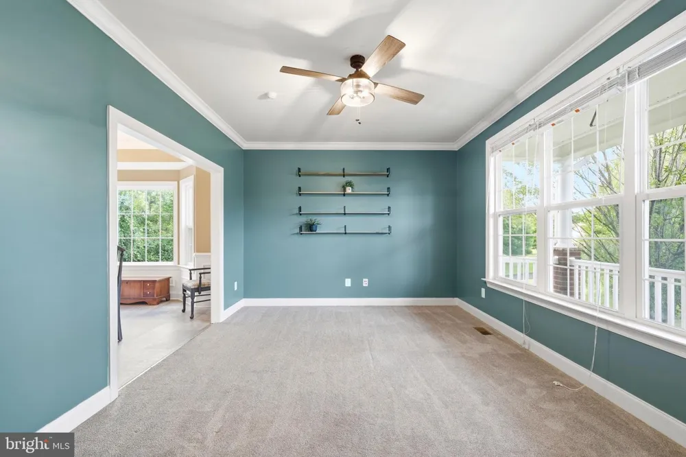 1004 HORSE PEN RUN Huntingtown, MD 20639