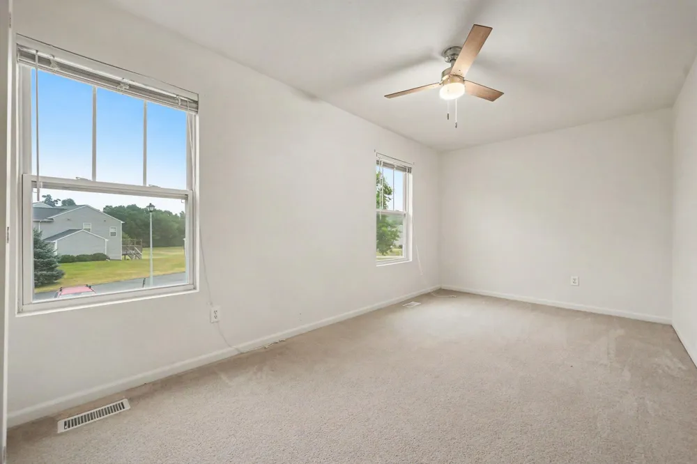 352 Laurel Wood Street Kalamazoo, MI 49009