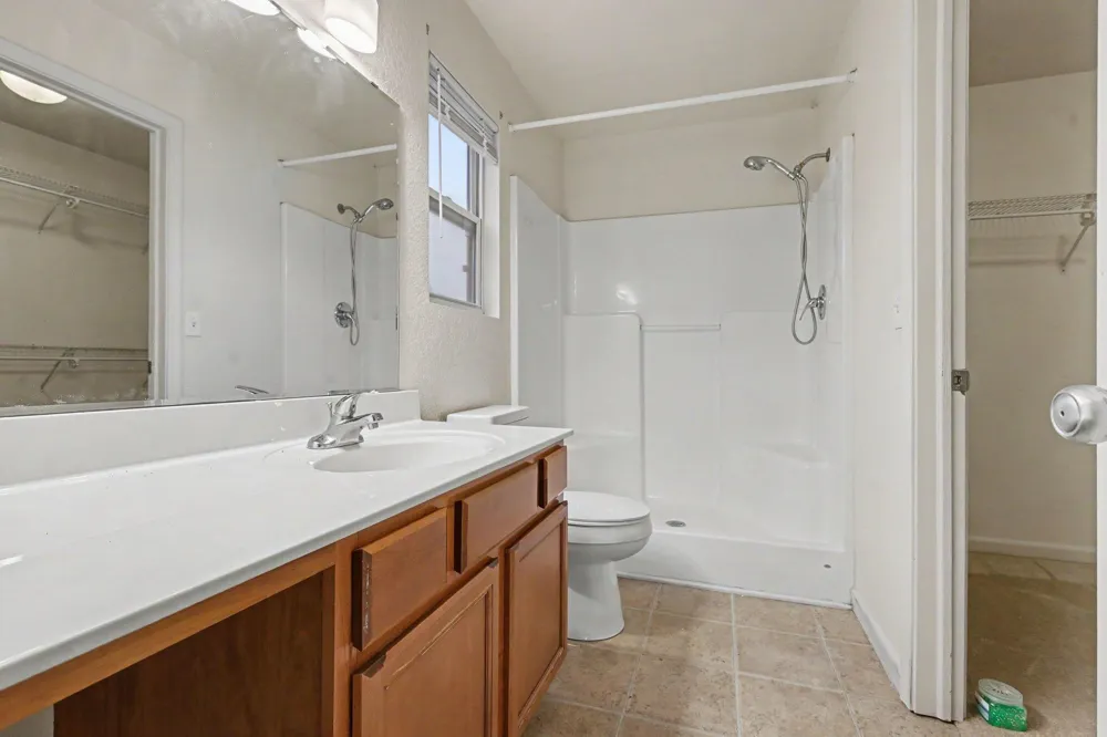 352 Laurel Wood Street Kalamazoo, MI 49009