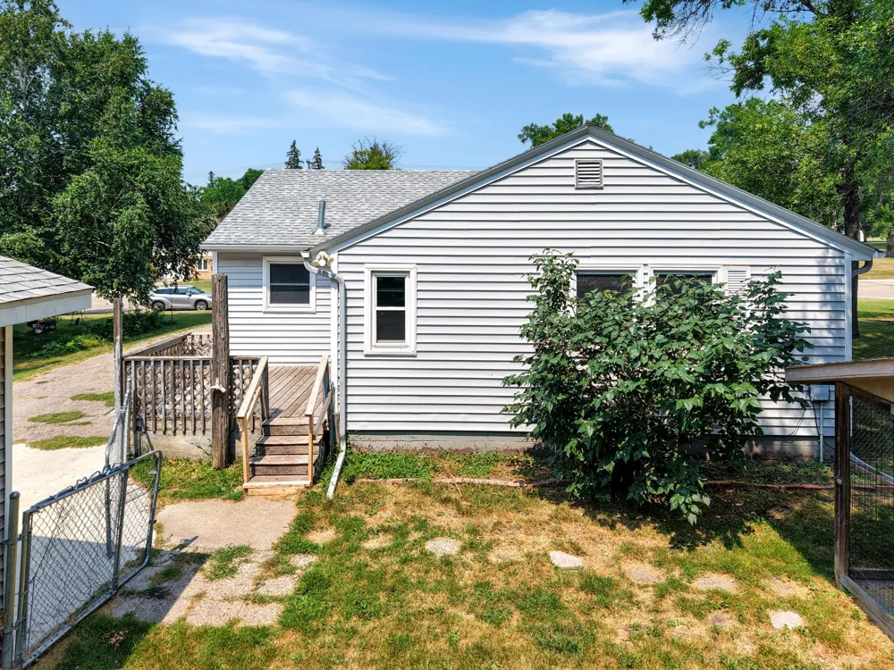 815 1st Street SE Elbow Lake, MN 56531