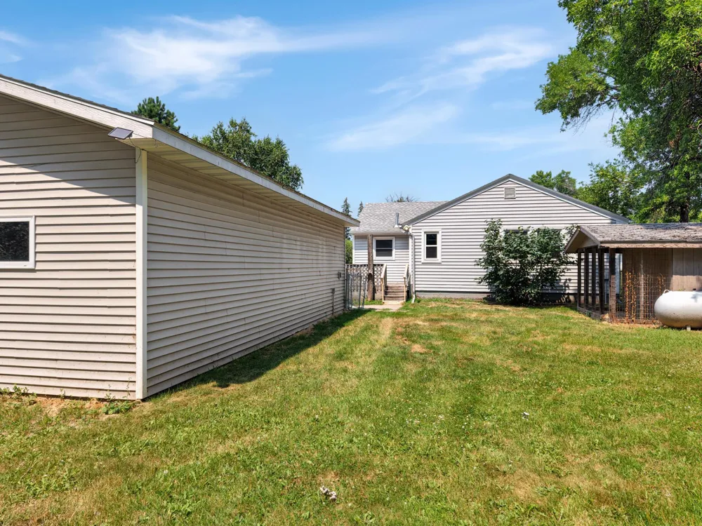 815 1st Street SE Elbow Lake, MN 56531