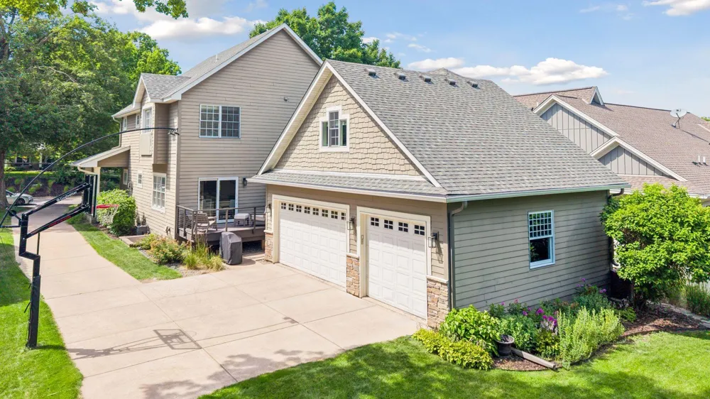 238 Broadway Avenue Wayzata, MN 55391