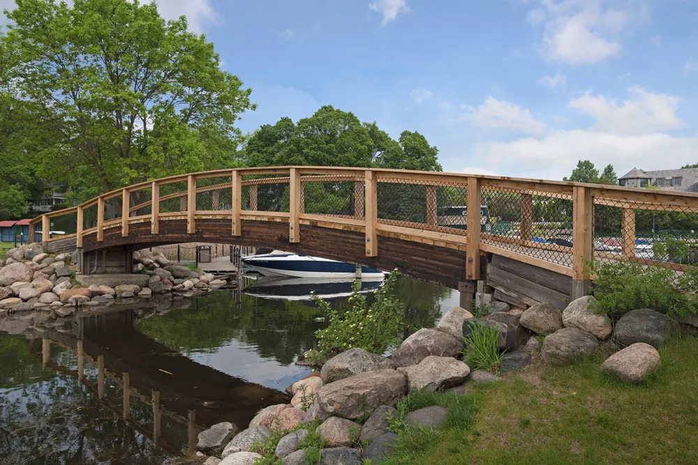 238 Broadway Avenue Wayzata, MN 55391