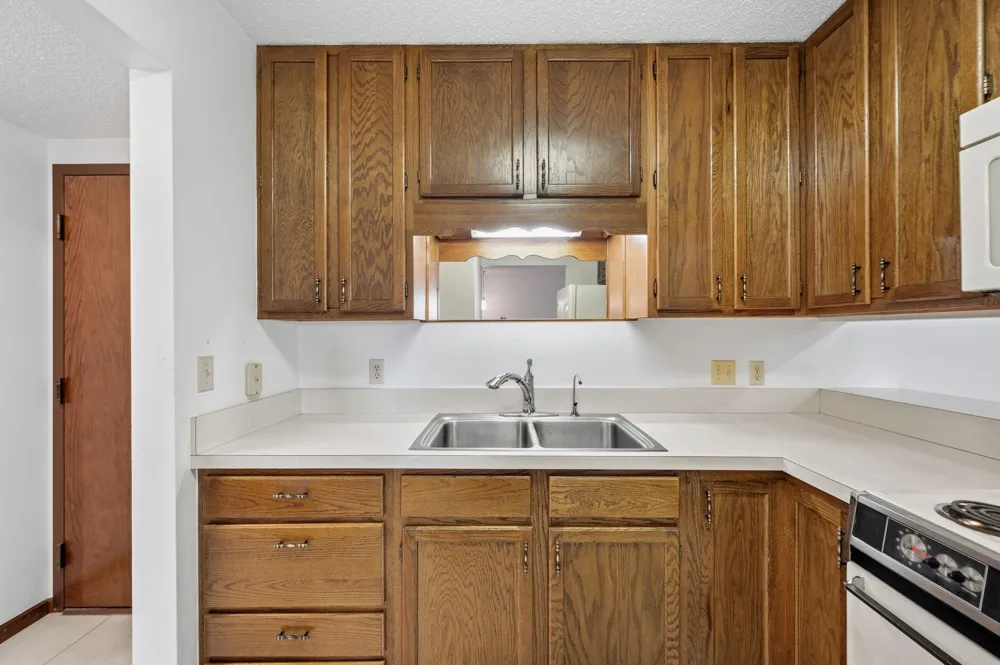 232 S Dewey Street #101 Fairmont, MN 56031