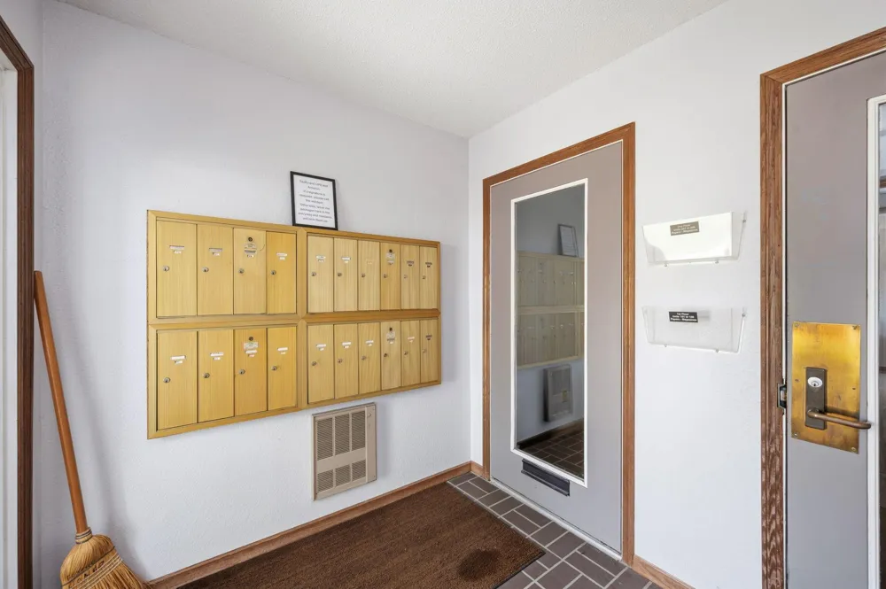 232 S Dewey Street #101 Fairmont, MN 56031