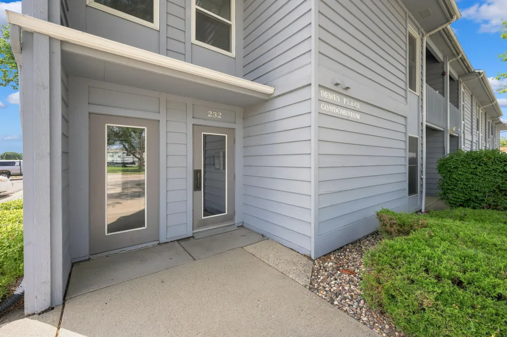 232 S Dewey Street #101 Fairmont, MN 56031