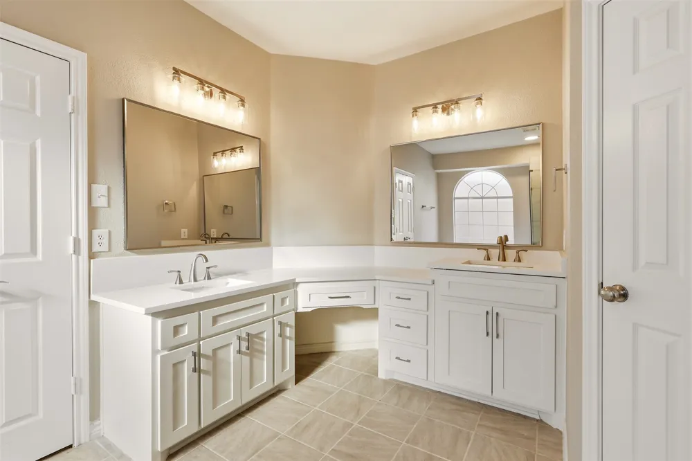 639 Silver Ridge Drive Murphy, TX 75094