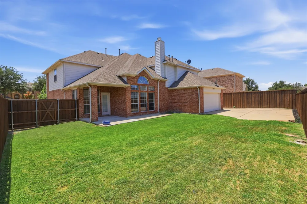 639 Silver Ridge Drive Murphy, TX 75094