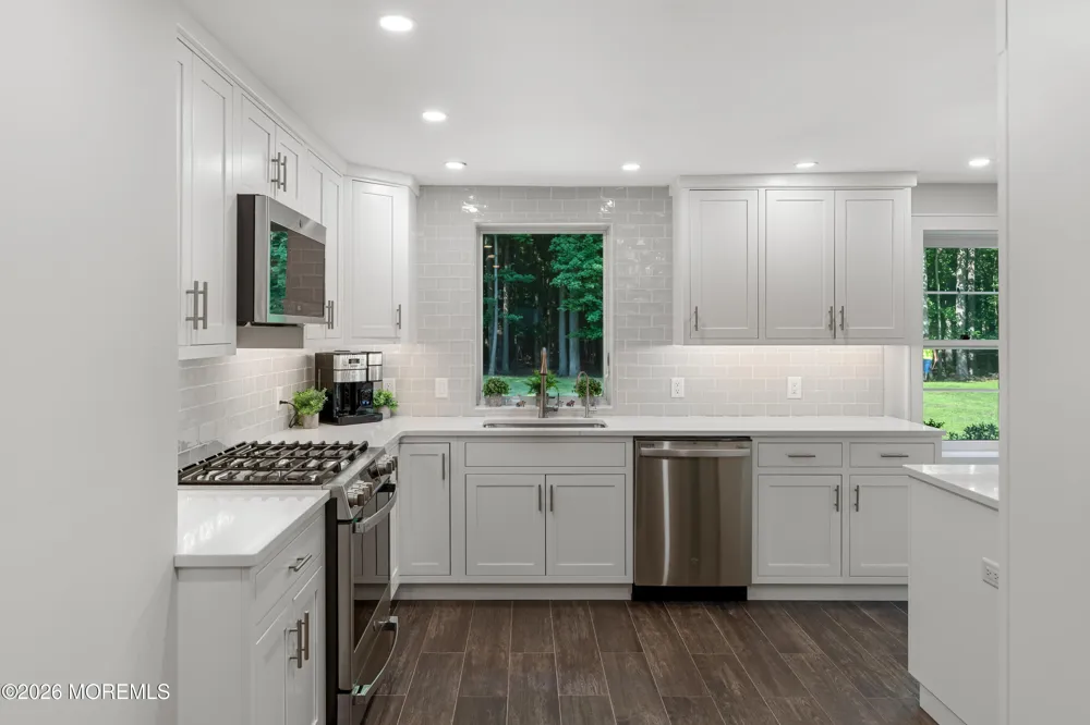 52 Shrewsbury Drive Rumson, NJ 07760