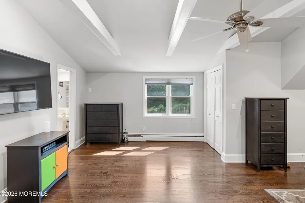 52 Shrewsbury Drive Rumson, NJ 07760