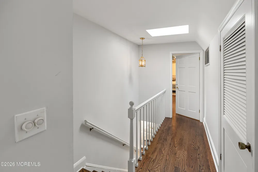 52 Shrewsbury Drive Rumson, NJ 07760