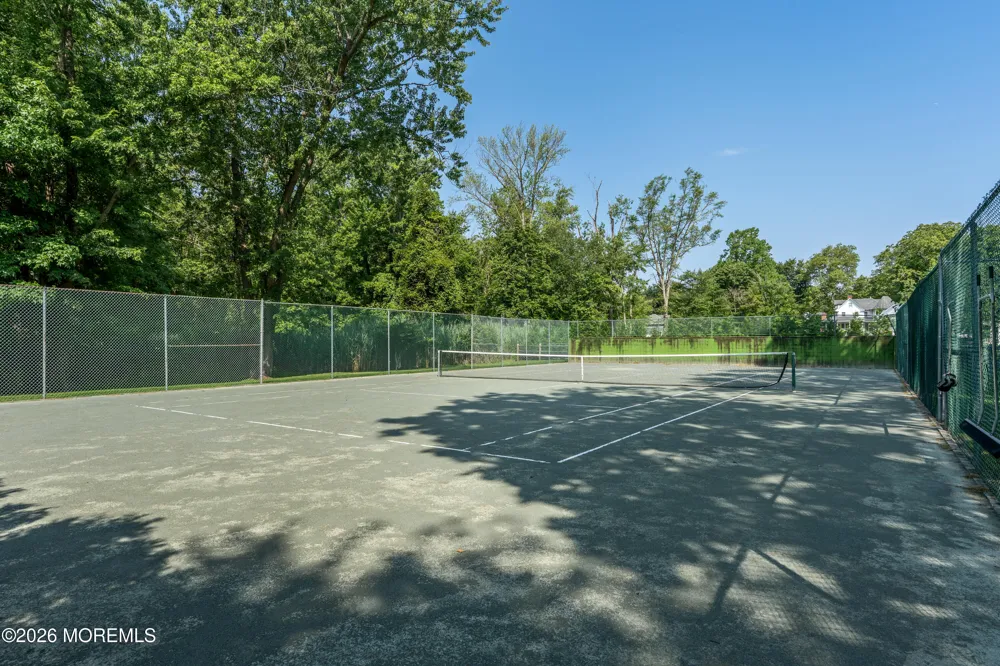 52 Shrewsbury Drive Rumson, NJ 07760