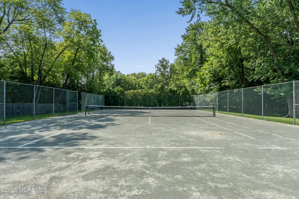 52 Shrewsbury Drive Rumson, NJ 07760