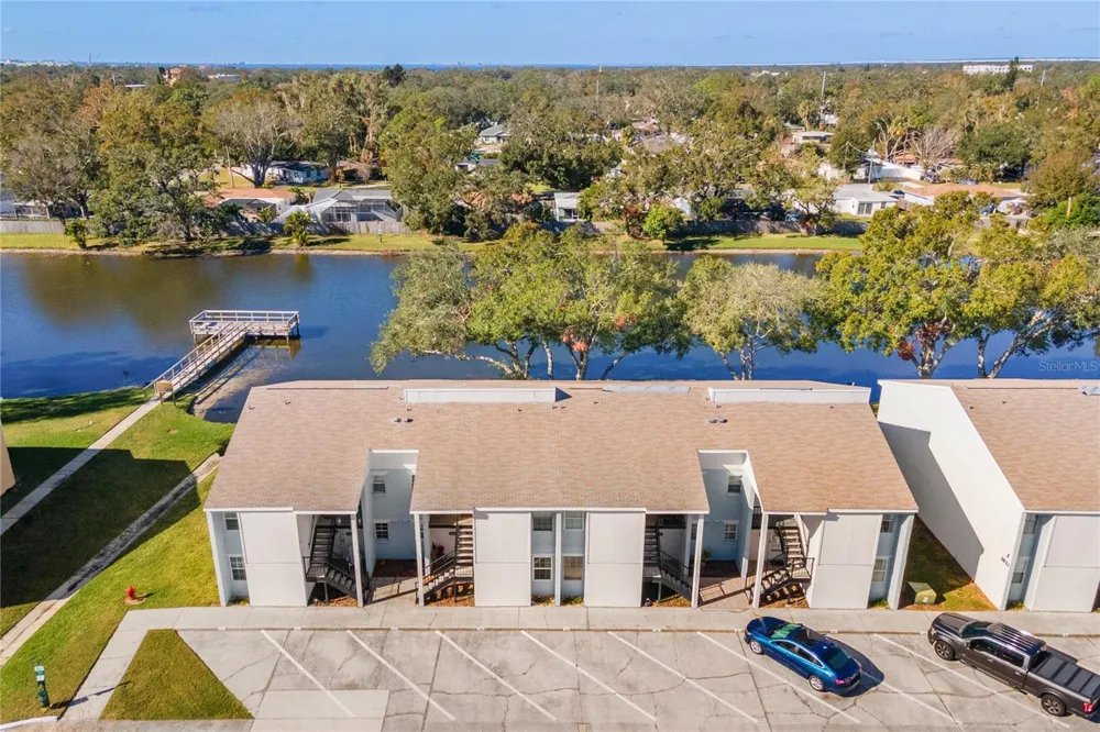 3823 OAK DRIVE #K22 Tampa, FL 33611