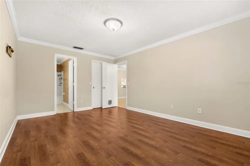 3823 OAK DRIVE #K22 Tampa, FL 33611