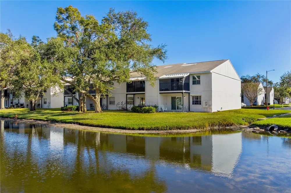 3823 OAK DRIVE #K22 Tampa, FL 33611