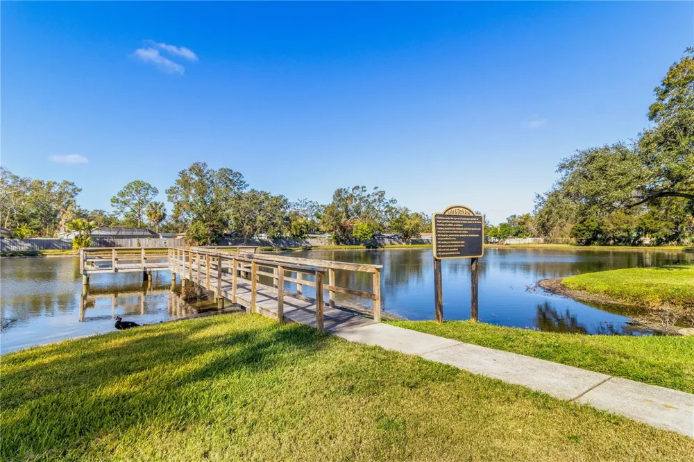 3823 OAK DRIVE #K22 Tampa, FL 33611