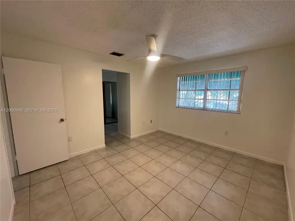 12370 SW 52nd Place Cooper City, FL 33330