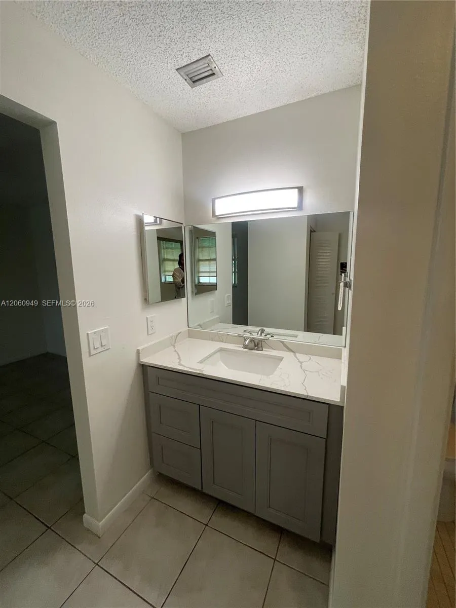 12370 SW 52nd Place Cooper City, FL 33330