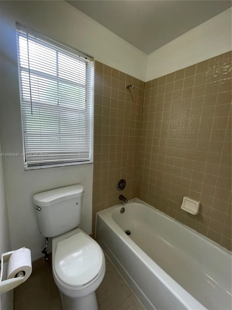 12370 SW 52nd Place Cooper City, FL 33330
