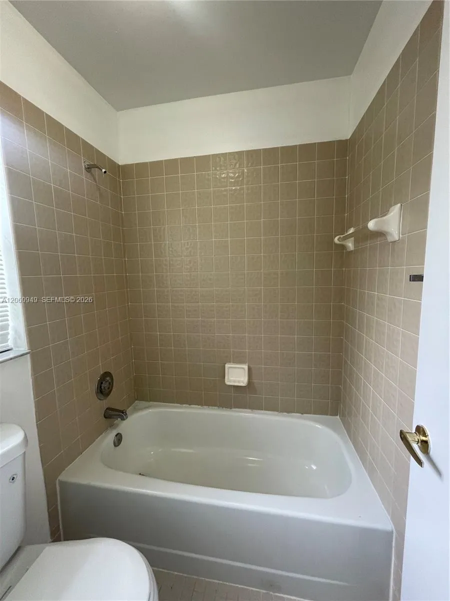 12370 SW 52nd Place Cooper City, FL 33330
