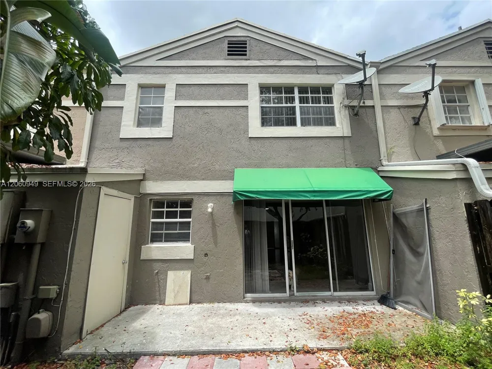 12370 SW 52nd Place Cooper City, FL 33330