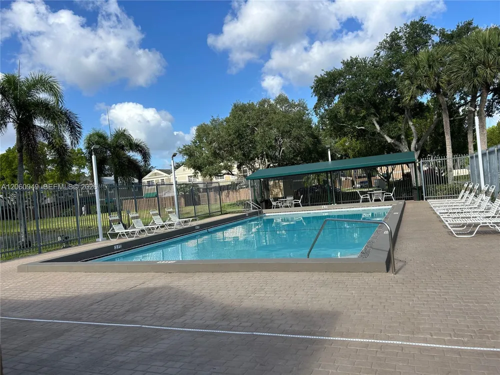 12370 SW 52nd Place Cooper City, FL 33330
