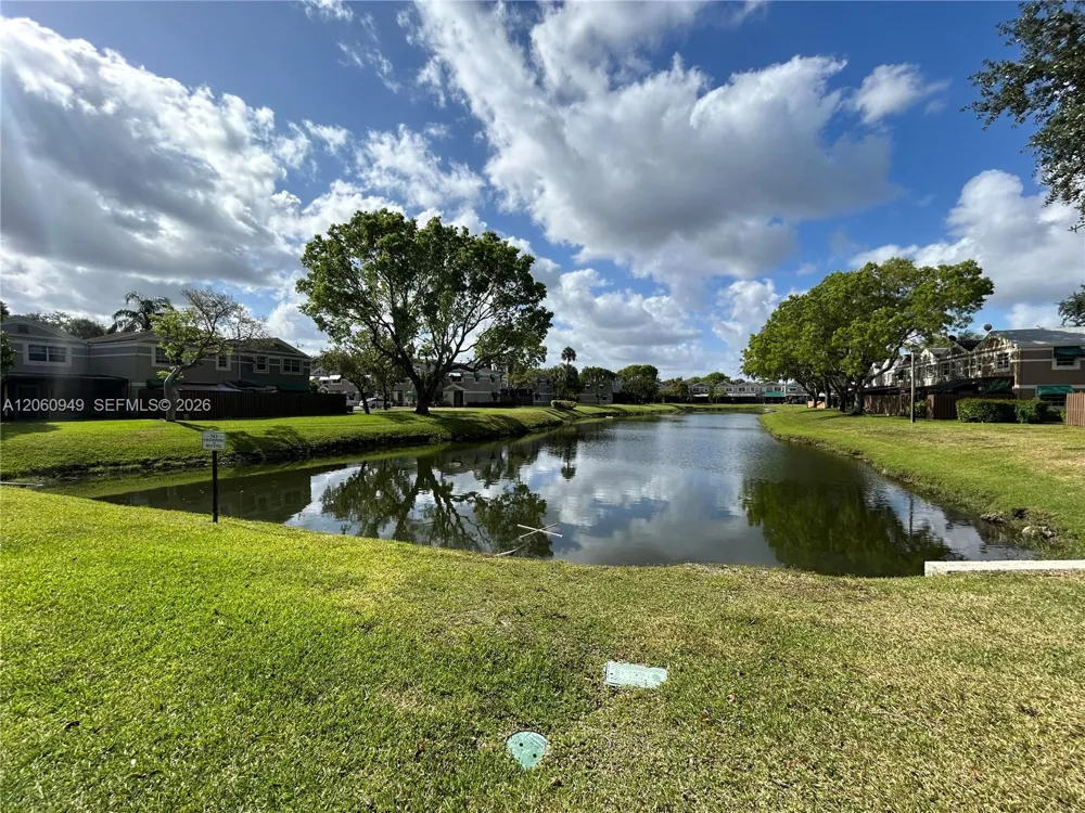 12370 SW 52nd Place Cooper City, FL 33330