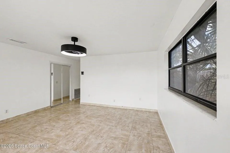 2292 LAKEVIEW DRIVE Melbourne, FL 32935