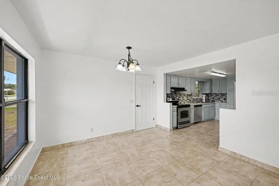 2292 LAKEVIEW DRIVE Melbourne, FL 32935