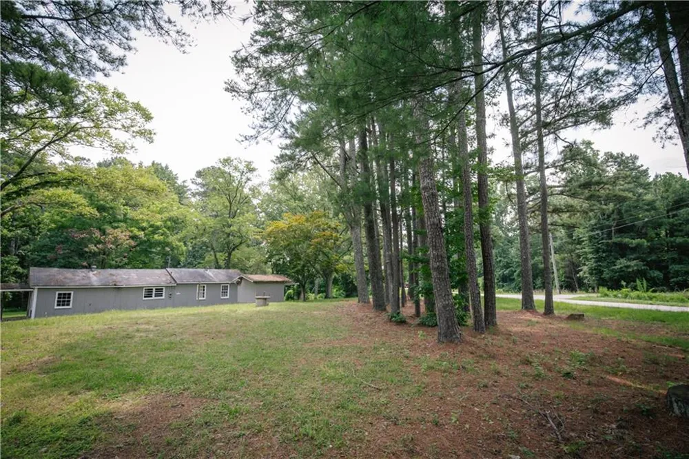 3515 Dawson Forest Road E Dawsonville, GA 30534