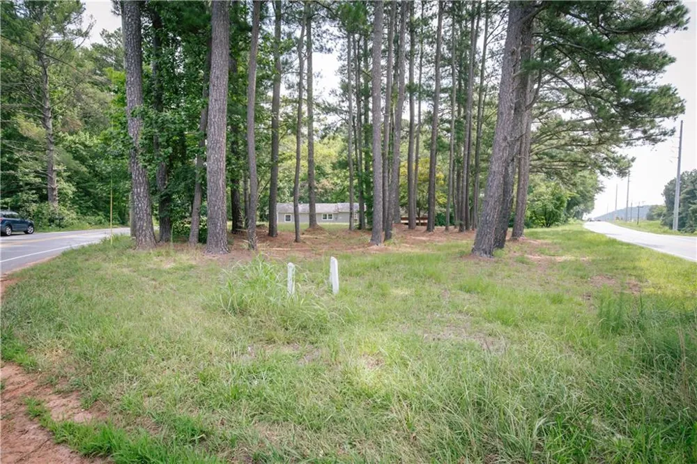 3515 Dawson Forest Road E Dawsonville, GA 30534