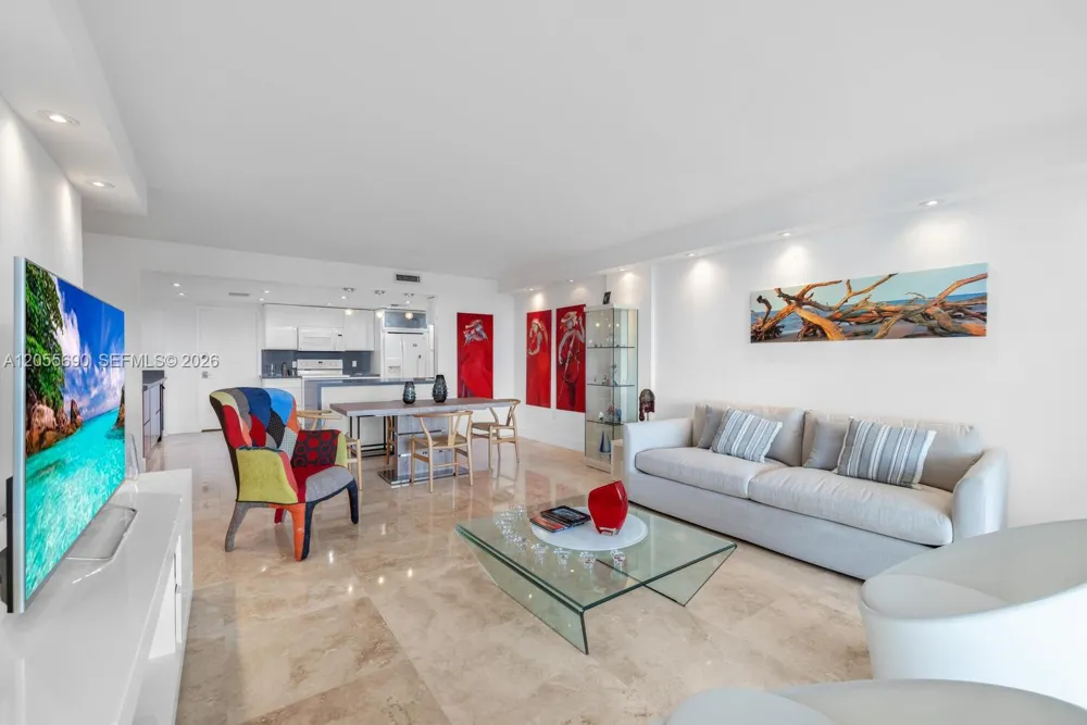 155 Ocean Lane Dr #1111 Key Biscayne, FL 33149
