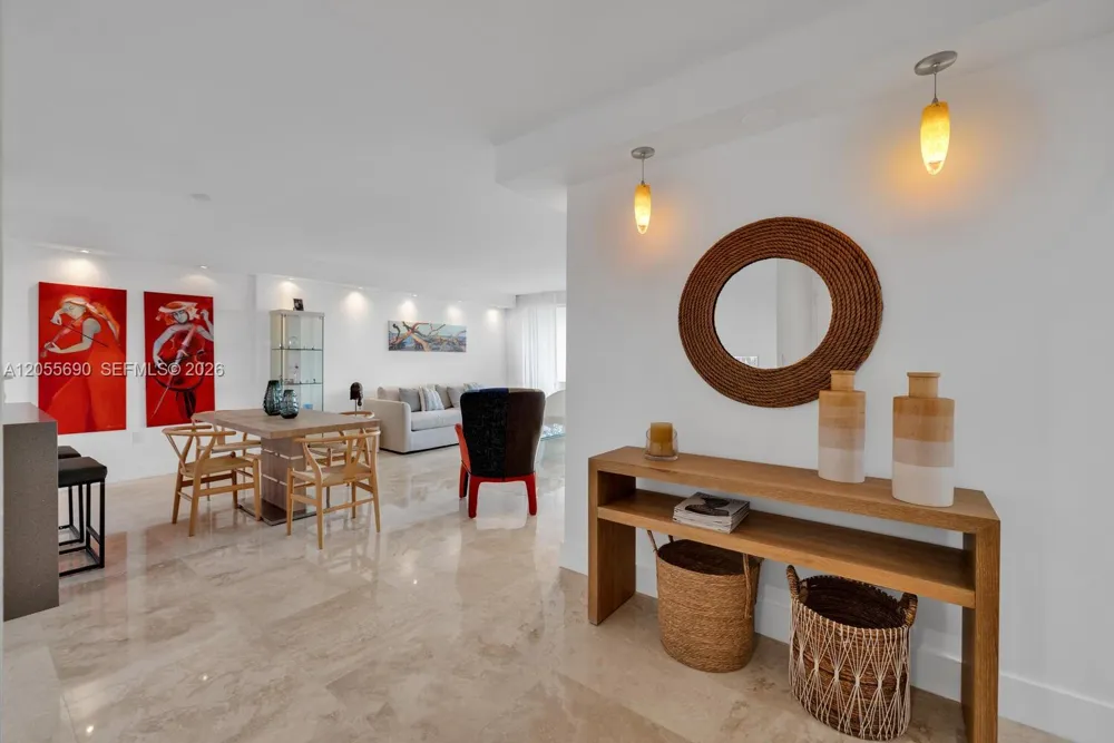 155 Ocean Lane Dr #1111 Key Biscayne, FL 33149