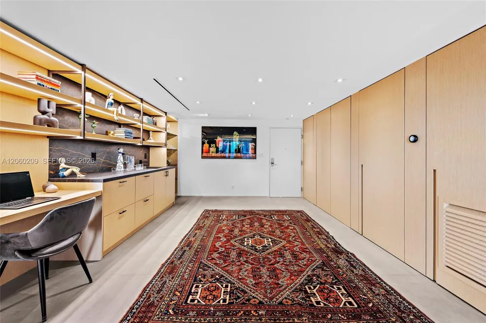 2301 Collins Ave #1003/1004 Miami Beach, FL 33139