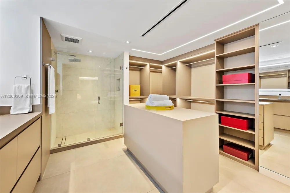 2301 Collins Ave #1003/1004 Miami Beach, FL 33139