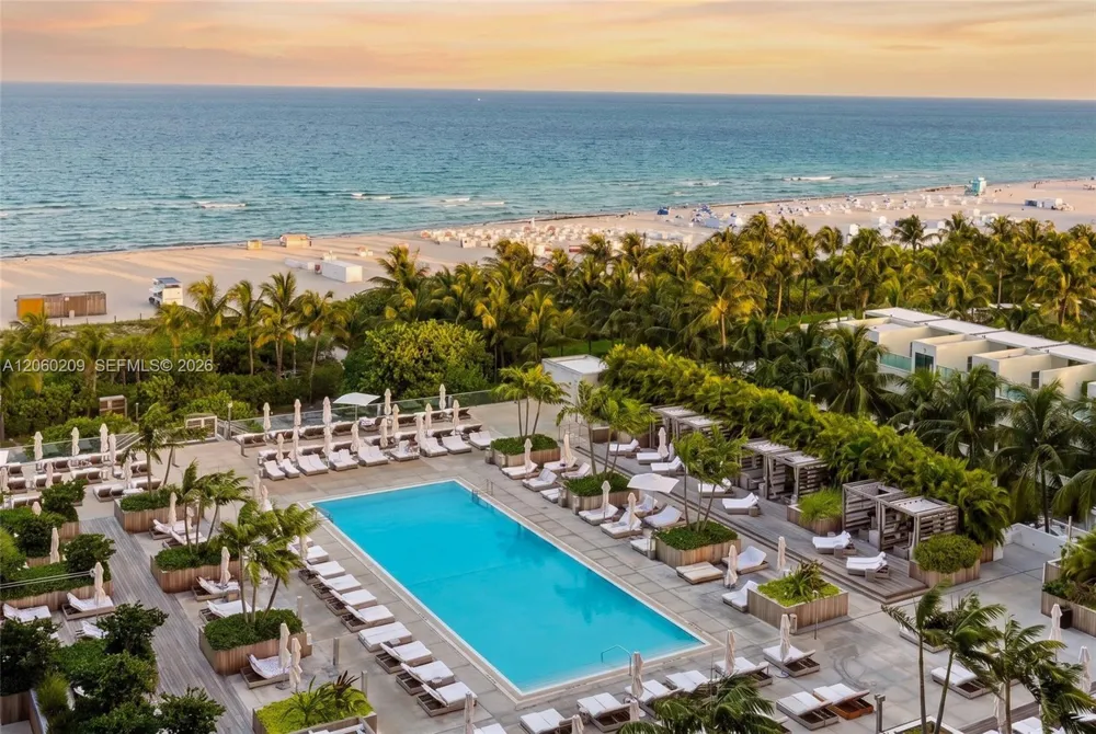2301 Collins Ave #1003/1004 Miami Beach, FL 33139