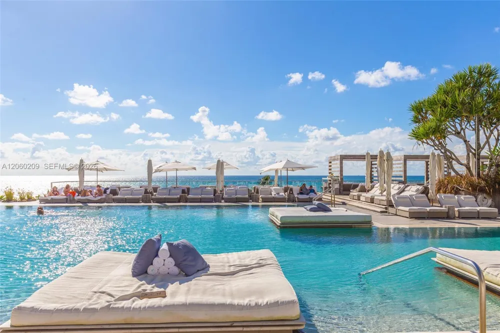 2301 Collins Ave #1003/1004 Miami Beach, FL 33139