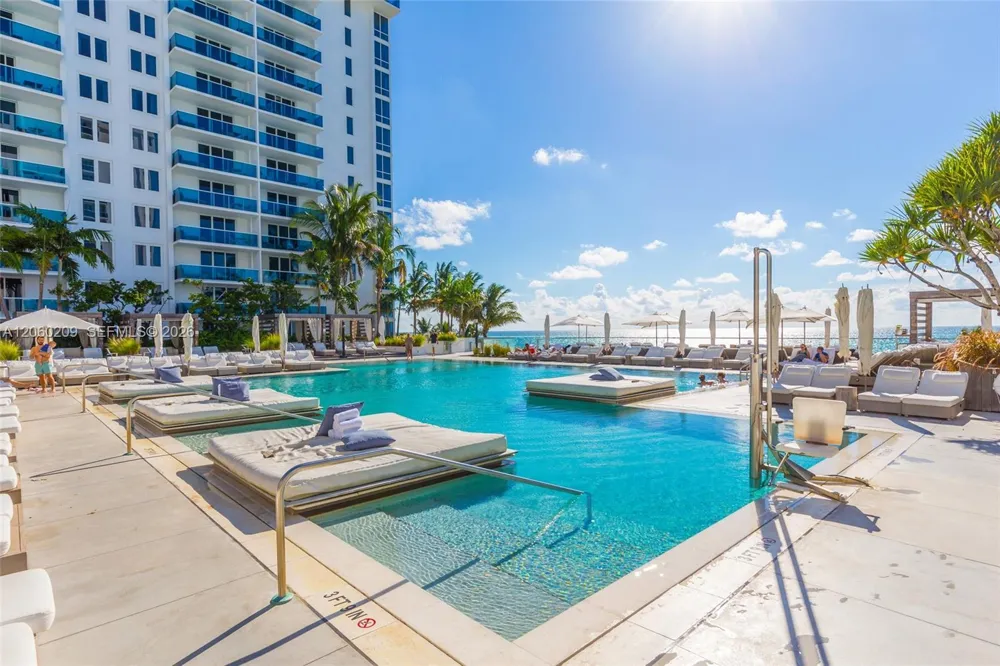 2301 Collins Ave #1003/1004 Miami Beach, FL 33139